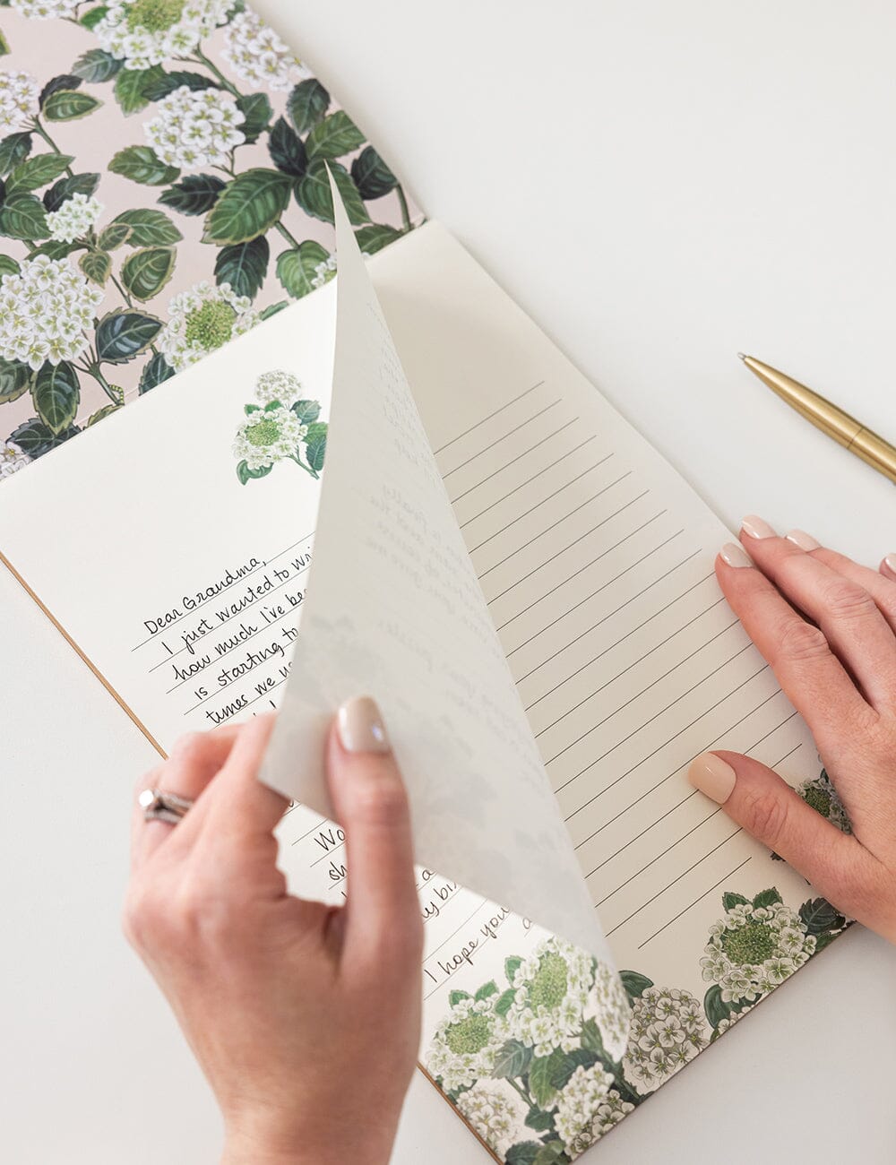 Hydrangea A4 Writing Pad